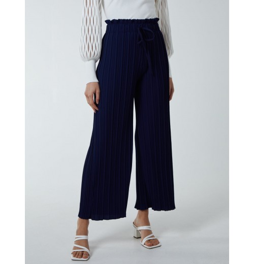 Wide Leg Pleated Trousers